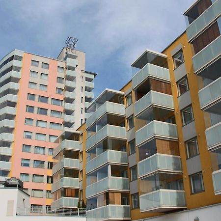 New Modern 4-Room Apartment With Big Balcony And Undeground Parking In Center Of Tallinn Exterior photo